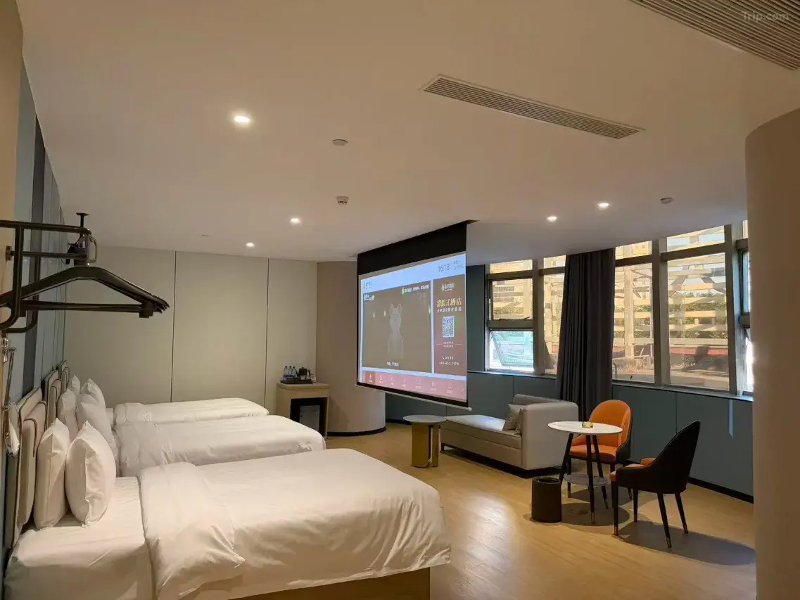 1770359985652696.jpg 悦色酒店(福田华强北地铁站店)4.jpg